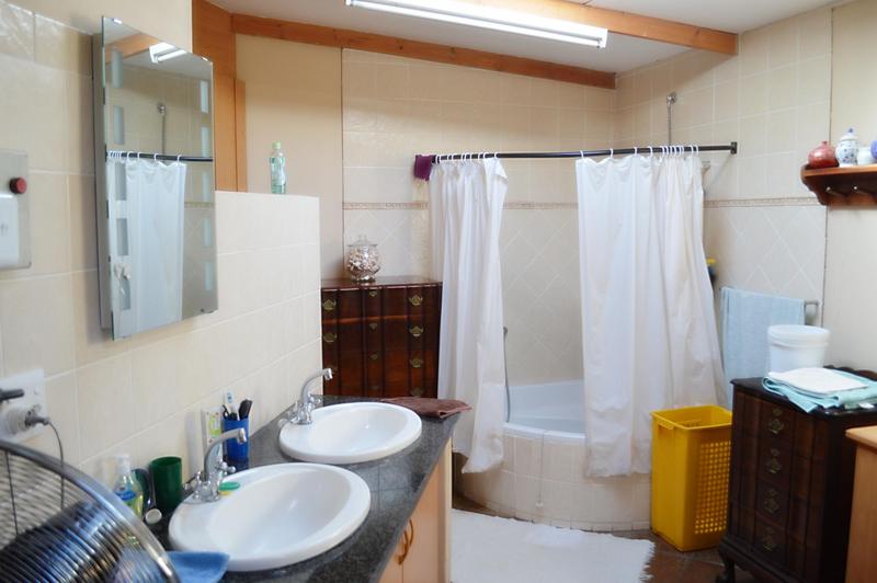 4 Bedroom Property for Sale in Oudtshoorn Western Cape